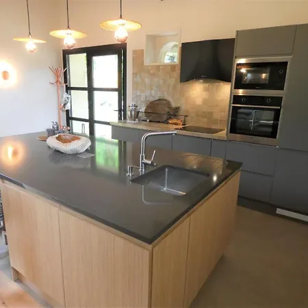 Semesterbostad Les Ecuries Du Chateau Biaudos