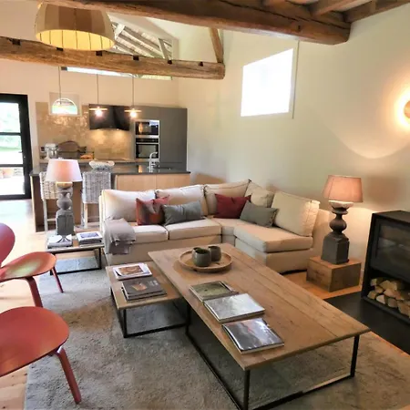 Semesterbostad Les Ecuries Du Chateau