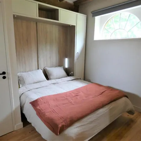 Les Ecuries Du Chateau Semesterbostad Biaudos